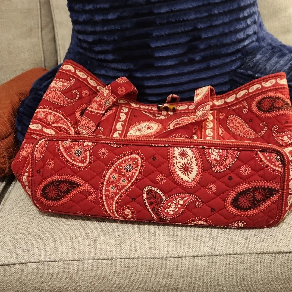 Paisley Red Tote Bag - Picture 5 of 7